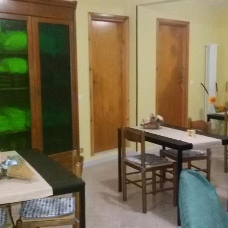 B&B La Villetta Rossa Anzio Exterior photo